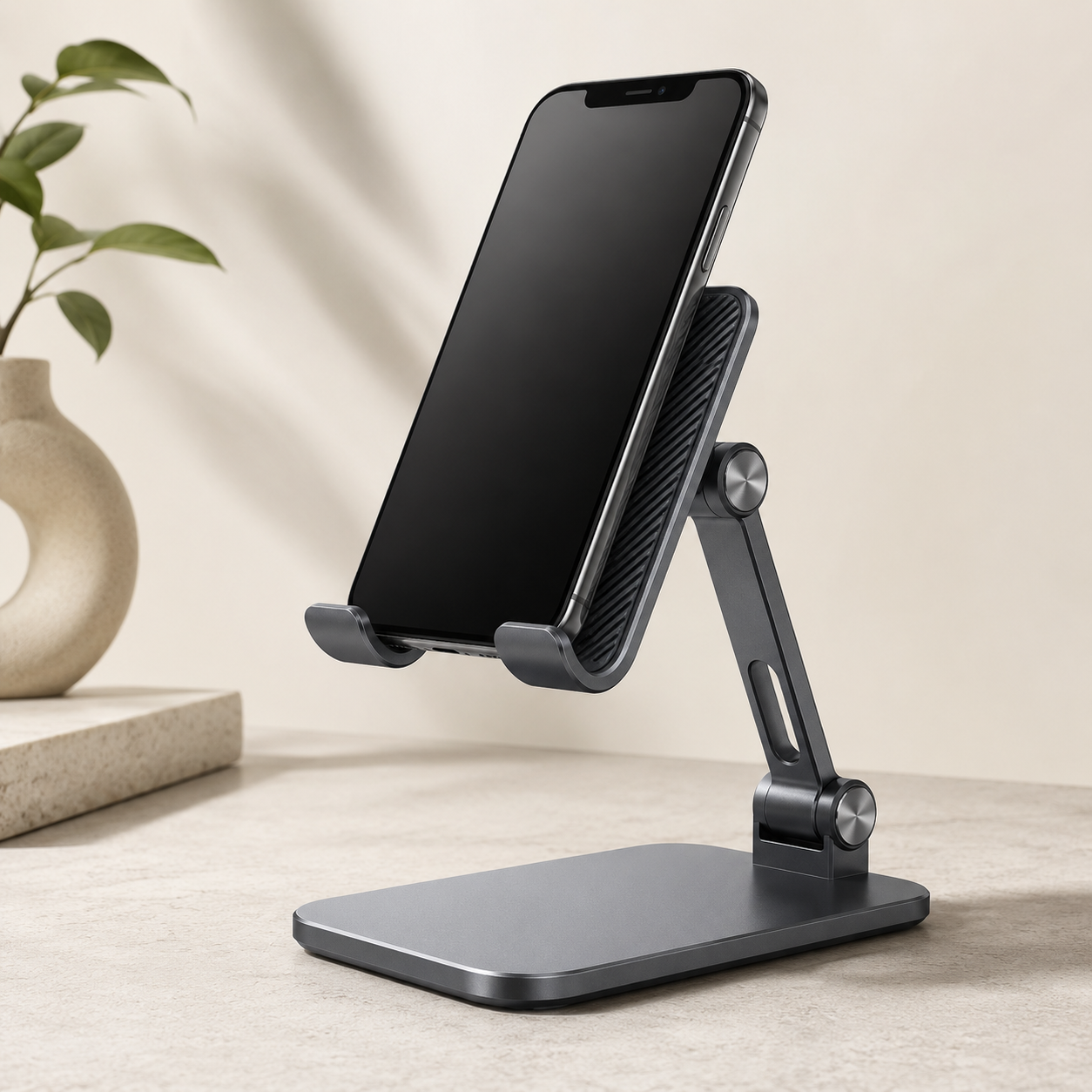 Adjustable desktop phone stand